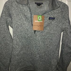 Brand new patagonia better sweater 1/4 zip. NWT